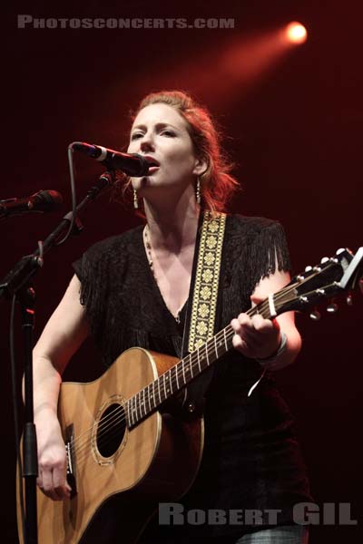 KATHLEEN EDWARDS - 2011-10-29 - PARIS - Espace Charlie Parker - Grande Halle - 